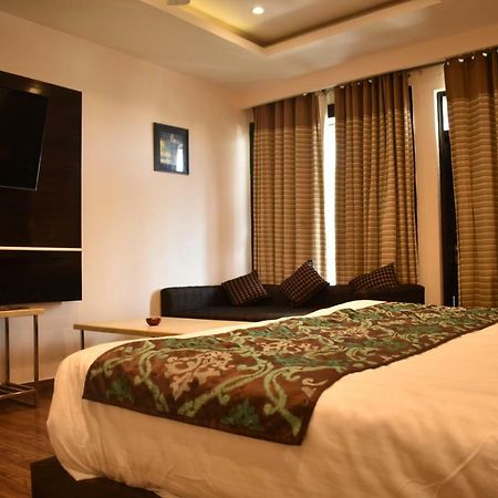 Hotel Black Magic Dharamshala Esterno foto