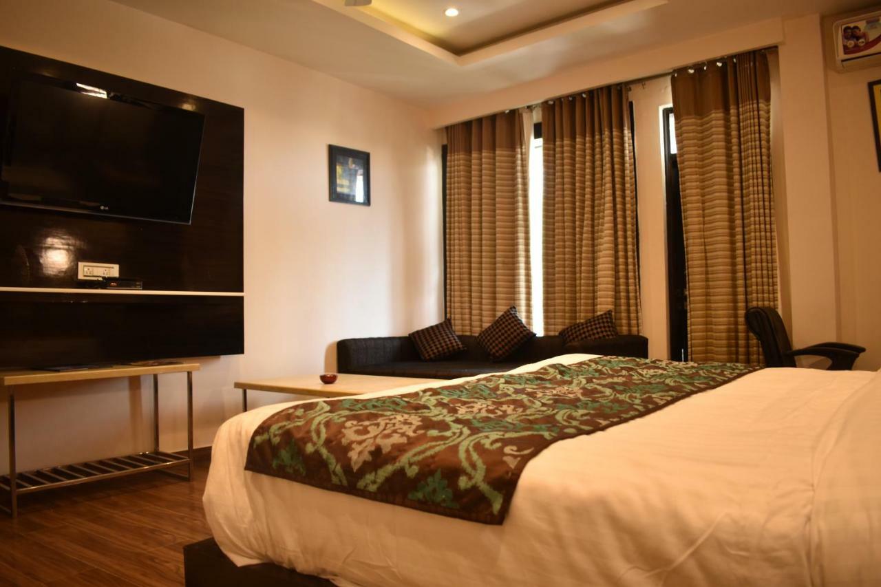Hotel Black Magic Dharamshala Esterno foto